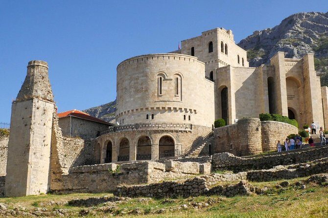 4-Days UNESCO Towns and Albanian Riviera Tour - Gjirokastër: Ottoman houses with family-guided details