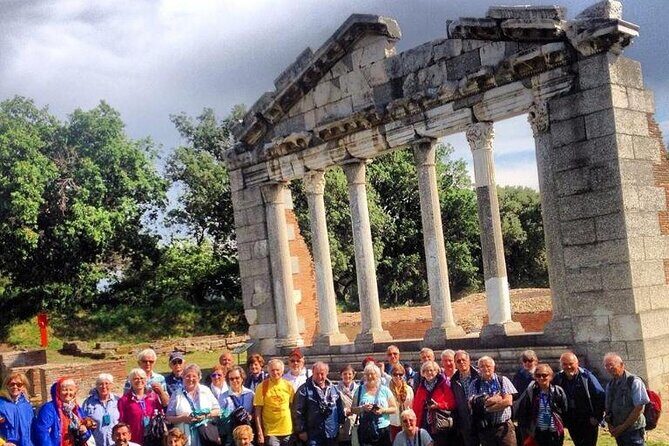 Ancients and Ottomans - Apollonia and Berat - Berat Castle: where you can feel 2400 years at street level