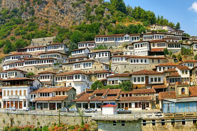 Berat city UNESCO tour, the Castle & Belshi lake- From Tirana - Optional Onufri Museum: when sacred art is worth your time