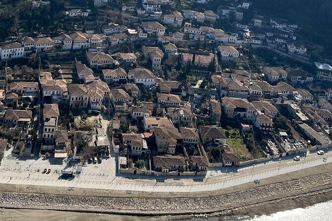 Day Tour in Berat, Unesco Heritage - Lunch in Berat: refuel without breaking the flow
