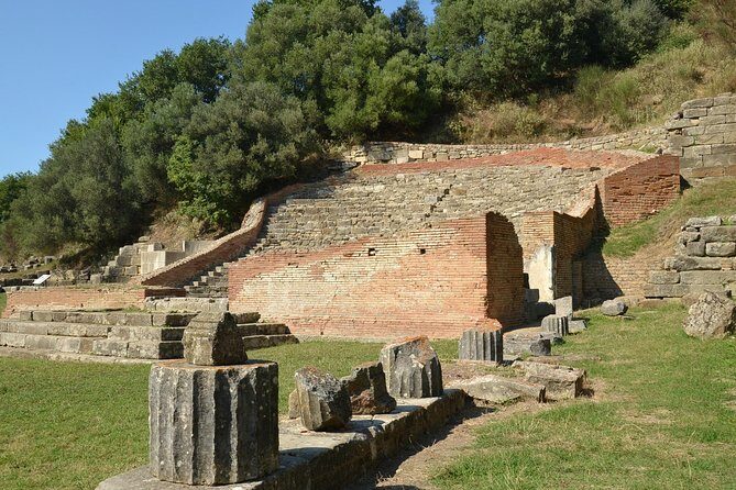Explore Berat(UNESCO) and Apollonia from Tirana/Durres - Berat Castle: the fortress where people still live