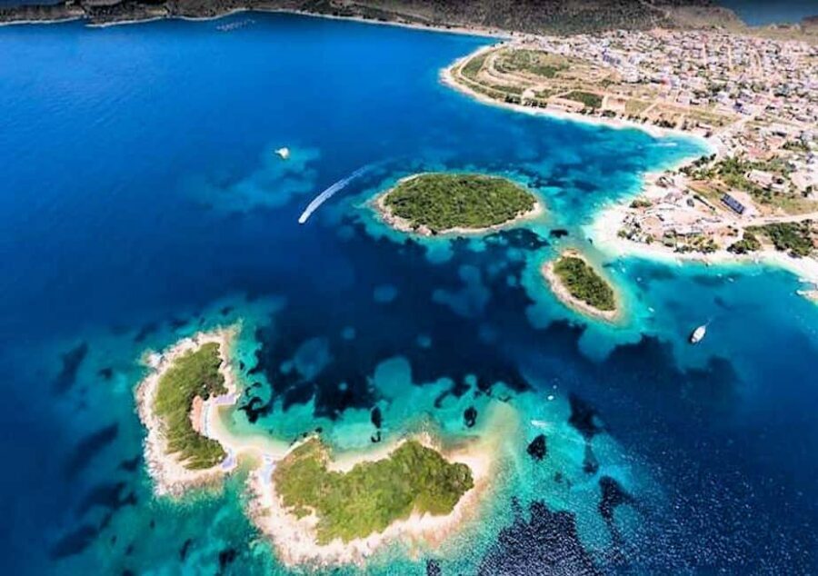From Durres: Saranda, Blue Eye, Ksamil Islands Boat Tour - Quick takeaways