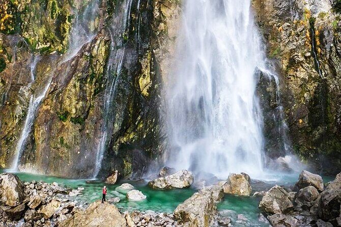 Hiking Tour of Kelmed – Vajusha Peak, Lepushe & Vermosh 3 Days - Day 3: Vermosh → Selca Waterfall near Secla, plus eight karst caves