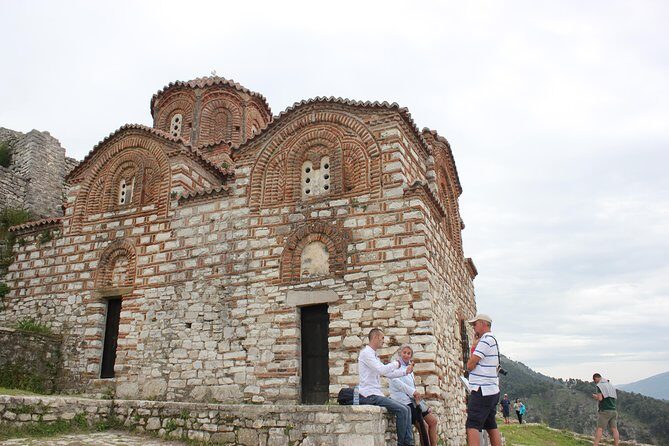Premium Walking Tour of Berat with Expert Guides - How the 3-hour pace works (and who it suits)