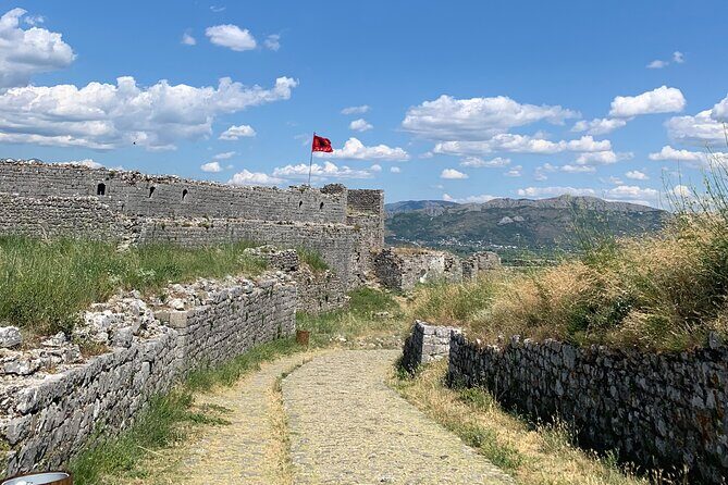 Private 4 Day Tour of Albania from North to the South - Day 3: Gjirokastër’s Ottoman streets and the fortress crown