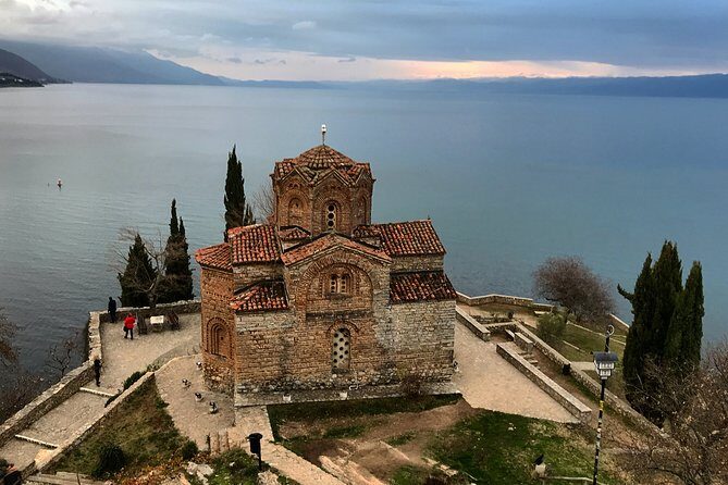 Tirana ⇔ Ohrid, North Macedonia - The Driver: English Support and Route Confidence