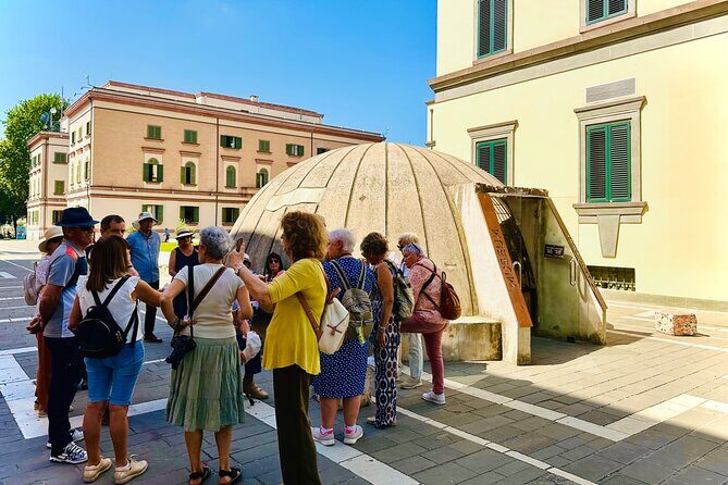 Tirana Walking Tour around the Historic Centre - St. Paul Cathedral and the Resurrection Cathedral: two faiths, both human-sized