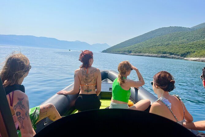 Vlore Private Boat Tour to Haxhi Ali Cave & Karaburun Beach - Gjiri i Shën Vasil / St. Koli Bay: A 10-Minute Walk to Two Small Beaches