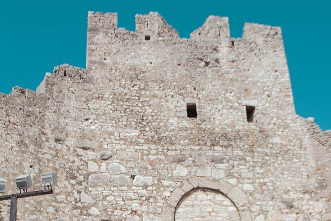 Wine Tasting day in Berat (Visit to the Berat Castle & Lunch included) - The walk through religious layers (and what to watch for)